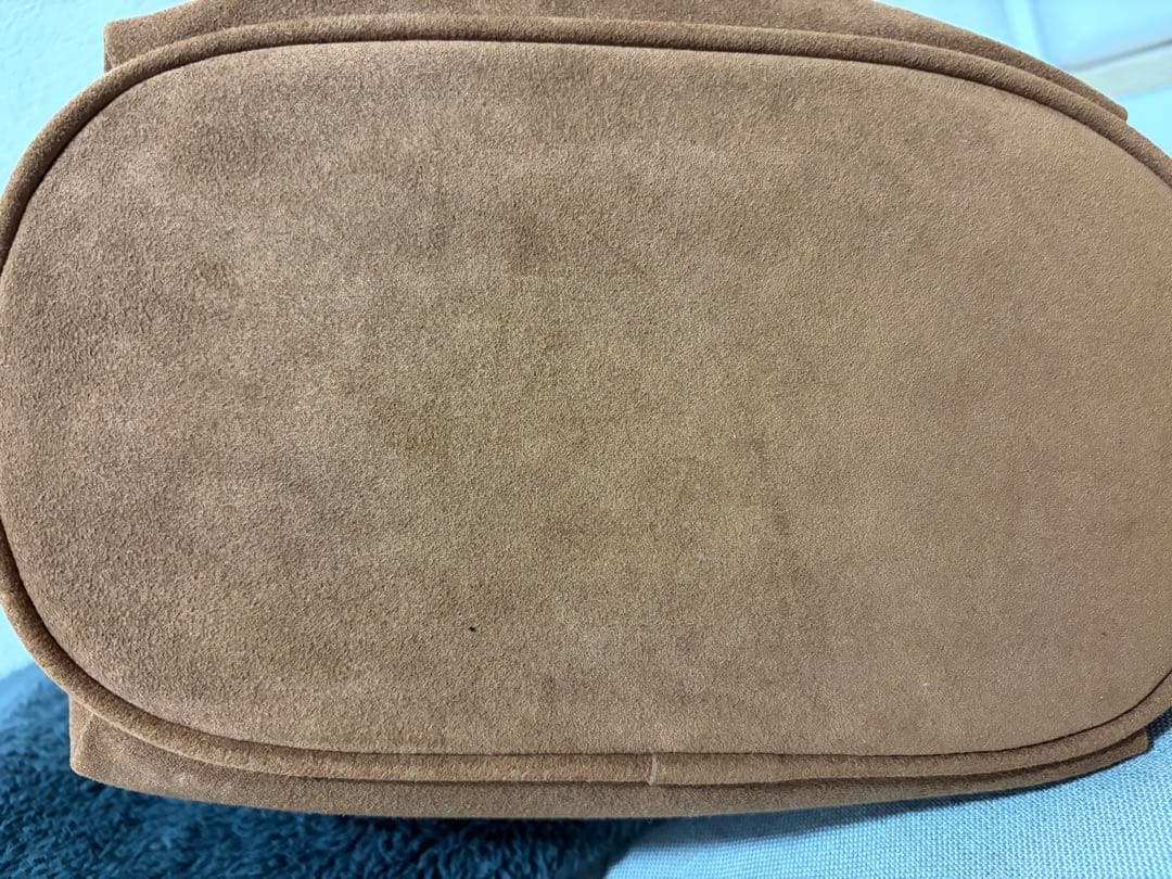 HINC NUNCバケットバッグ