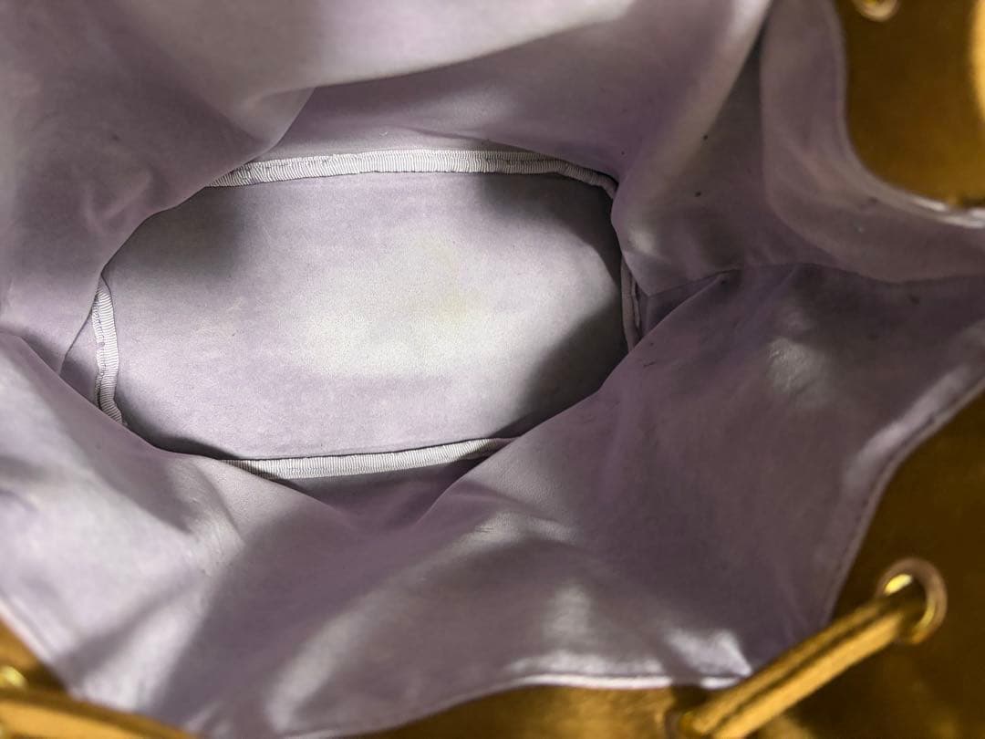 HINC NUNCバケットバッグ