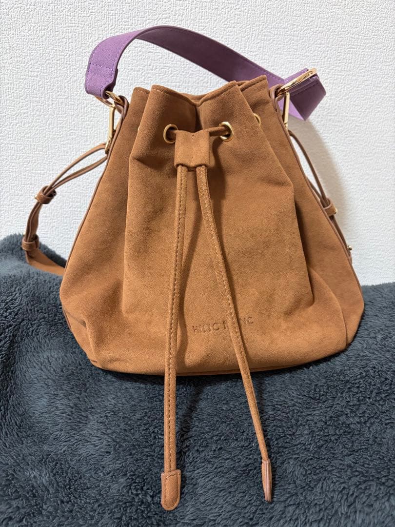 HINC NUNCバケットバッグ