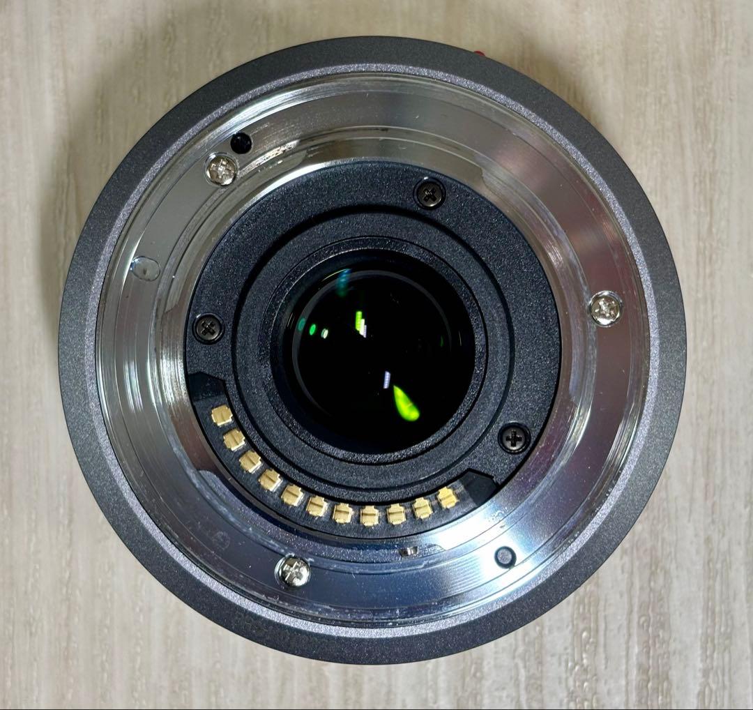 LUMIX 20mm f/1.7 レンズ 本体と付属品
