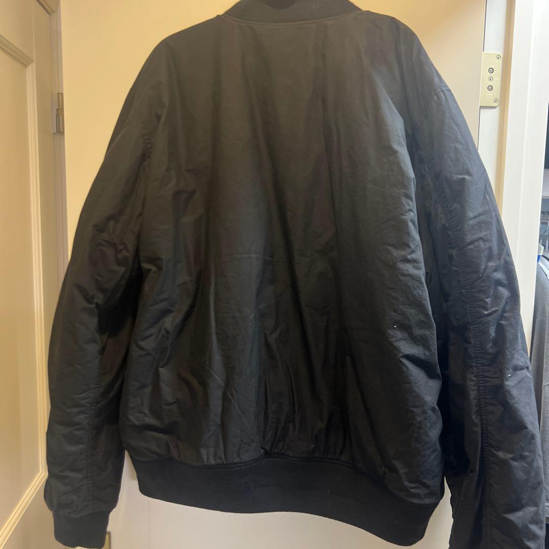 秋の断捨離！STUSSY coating bomber jacket