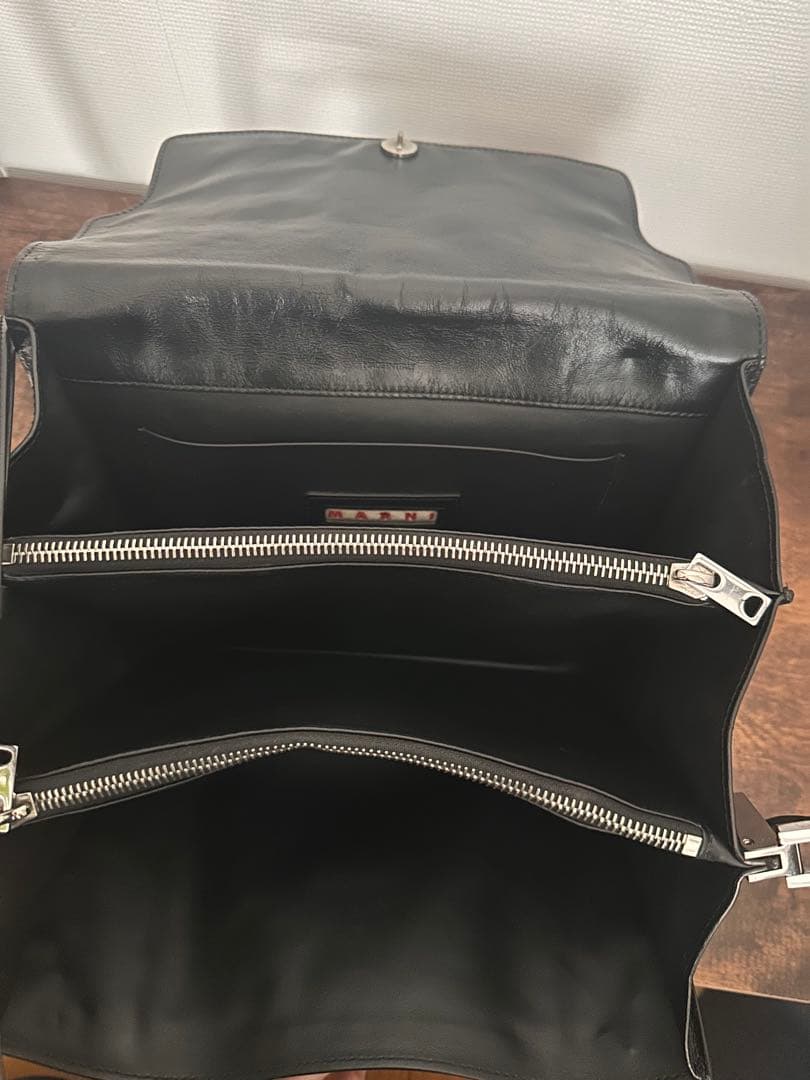 MARNI マルニ TRUNK SOFT LARGE BAG ブラック