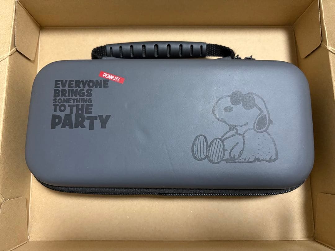 Nintendo Switch Liteポケットモンスターソードシールドデザイン