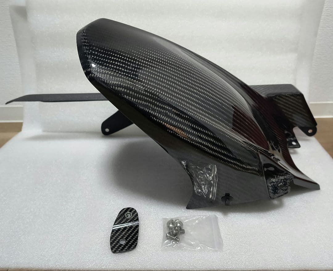 PARUFE_マジカルレーシング　カーボンリアフェンダーカバー