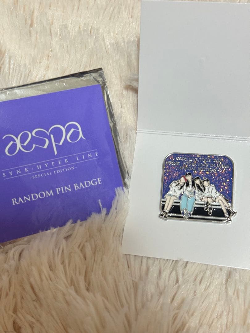 aespa SYNK HYPER LINE ランダムピンバッジ シークレット