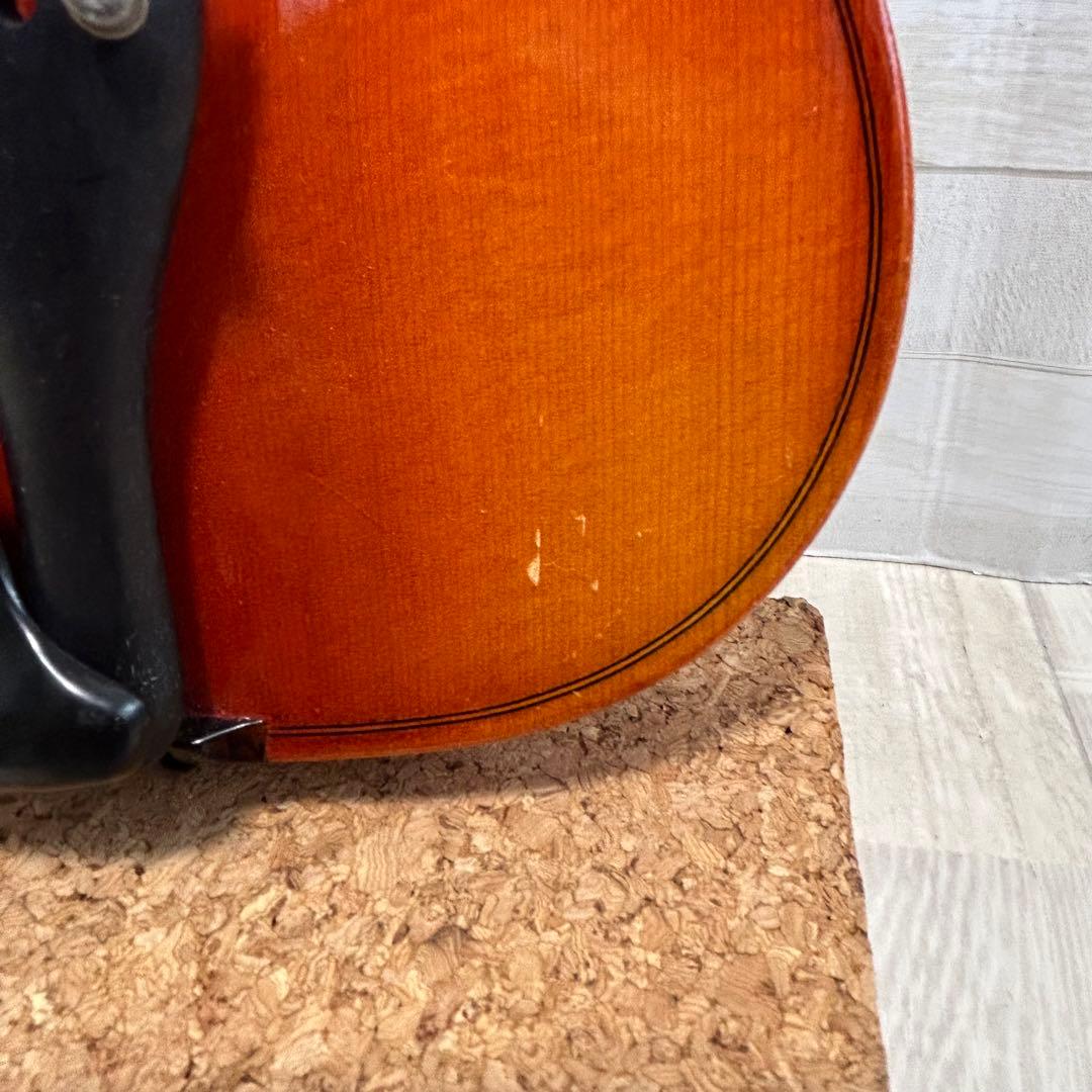 Suzuki バイオリン No.300 ½ 【弓・セミハードケース付】