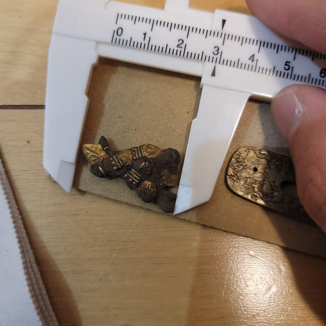 前金具 一式 前金具 目貫 煙草入れ 煙管 骨董 銀 銅 真鍮 彫金 金工