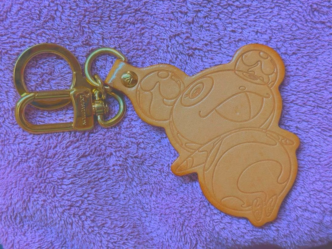 ルイヴィトン ポルトクレパンダ 村上隆 コラボ キーホルダー 150周