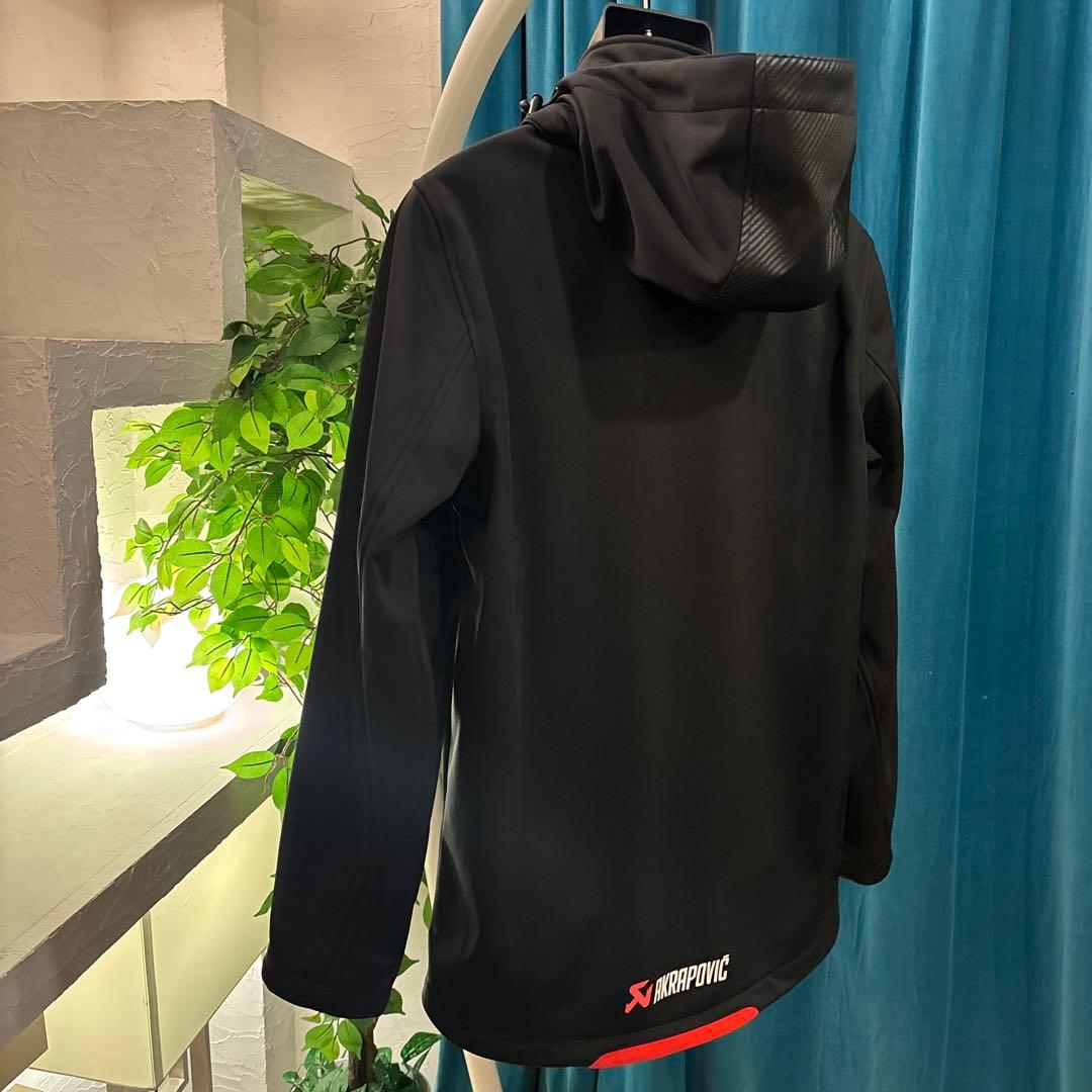 AKRAPOVIC フード付きジャケット 黒　L