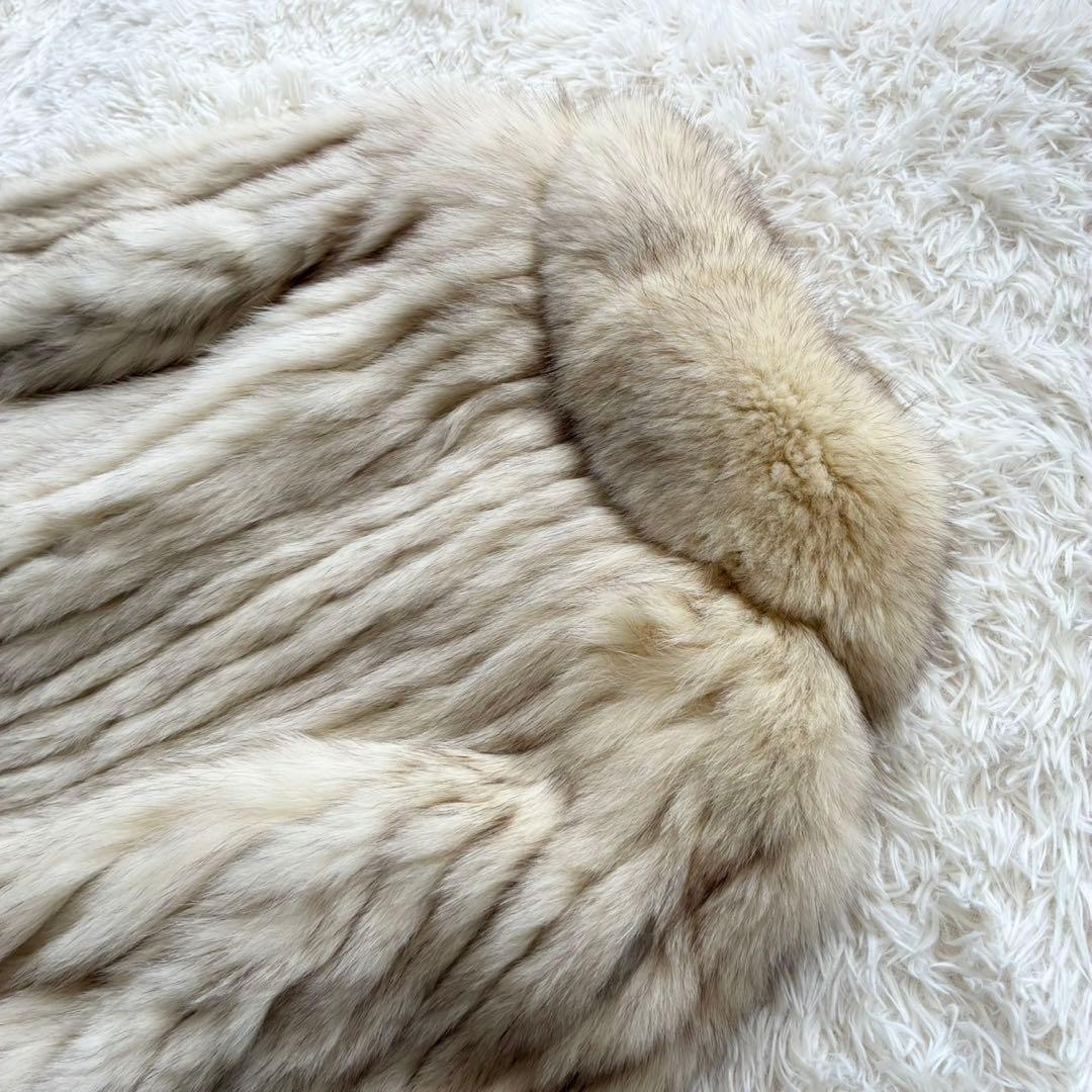 SAGA FOX 銀タグ 本毛皮コート 高級フォックスファー　11号　アイボリー