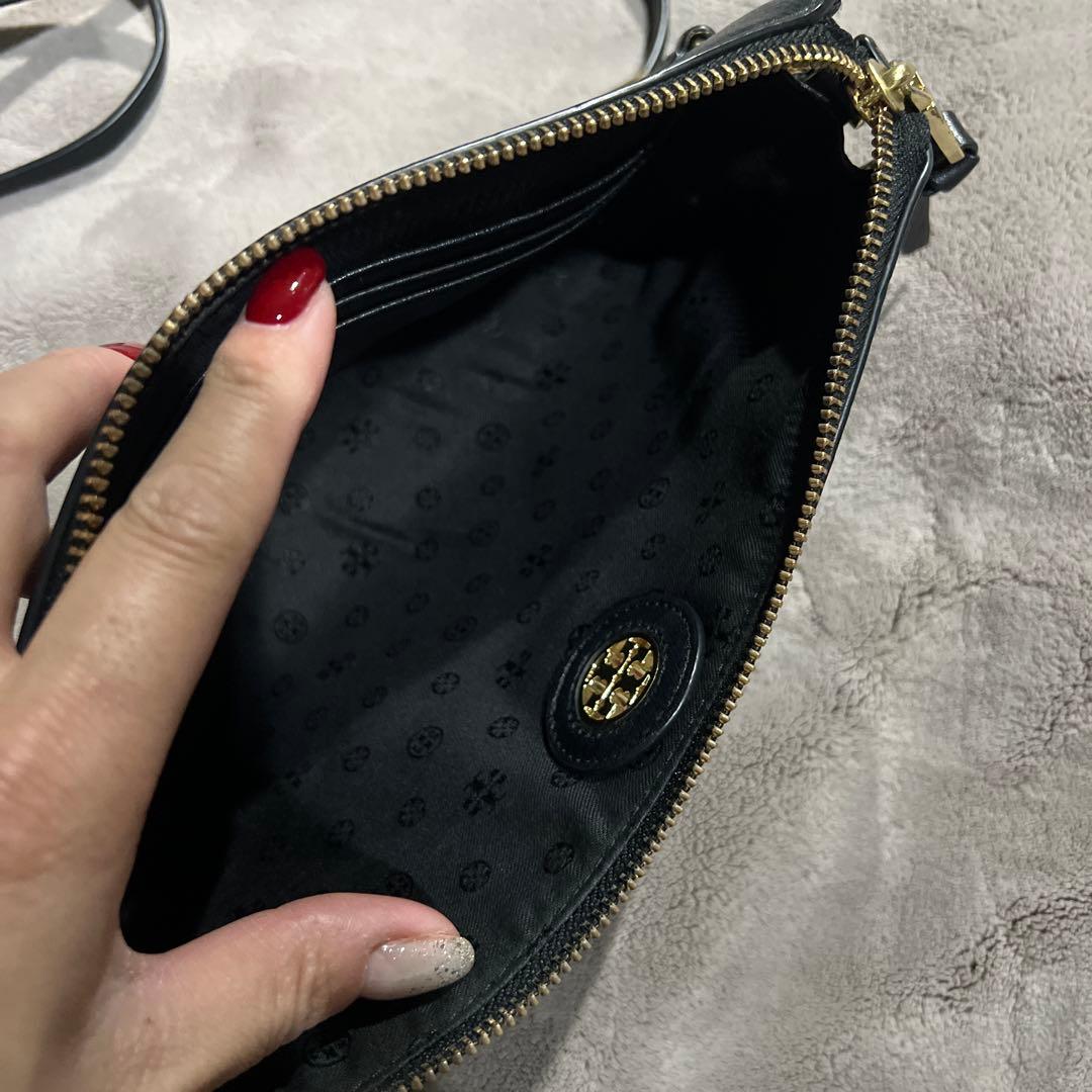 Tory Burch ブラックショルダーバッグ