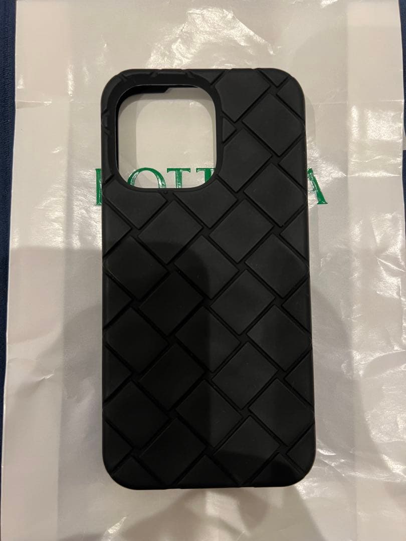 【新品、未使用】BOTTEGA VENETA ブラック iPhone13pro