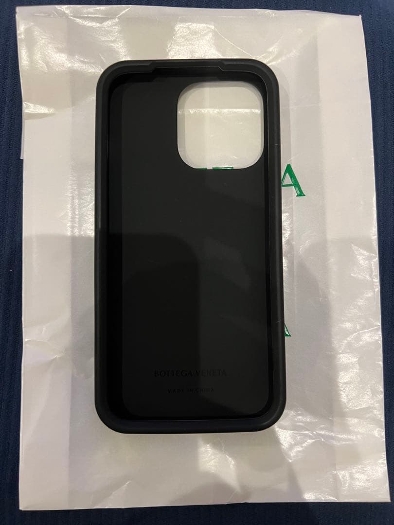 【新品、未使用】BOTTEGA VENETA ブラック iPhone13pro