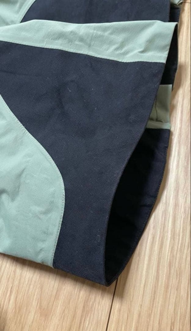 年末値下げ中　Burton [ak] レディースウェア 上下セット　xs サイズ