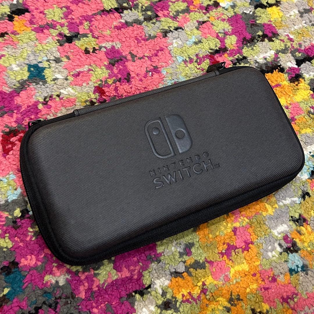 すず【中古美品】Nintendo Switch Lite イエロー 本体