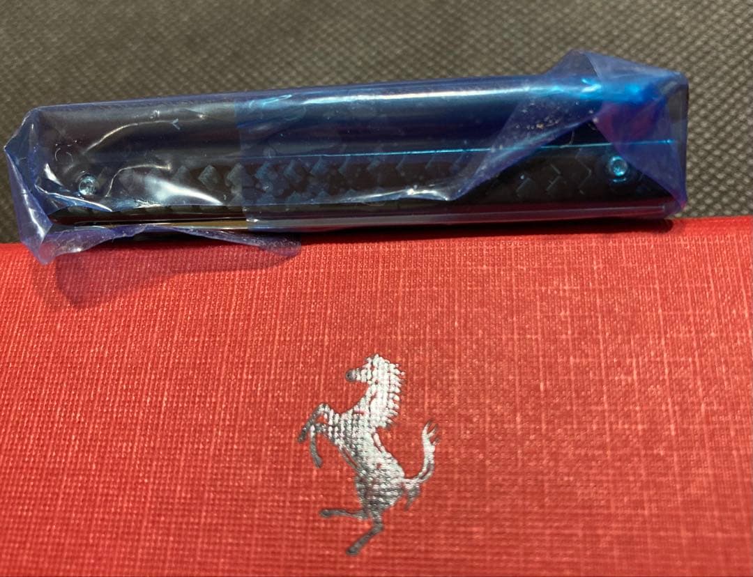 フェラーリ 296GTS 純正 最新 最高級 カーボンキー 新品未使用未開封