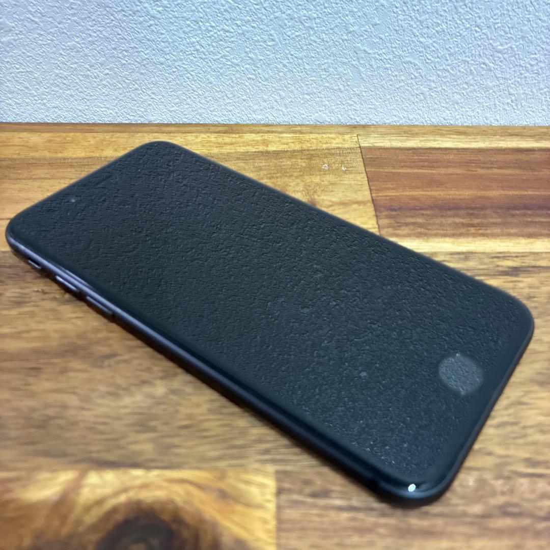 iPhone8 64gbs 本体　SIMなし　美品