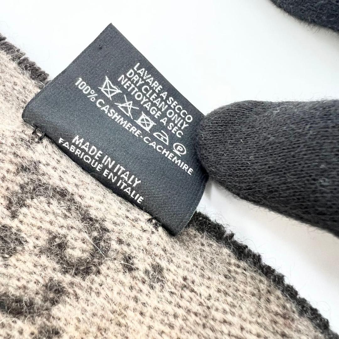 【専用】GUCCI グッチ カシミヤ100% GG柄マフラー 極美品タグ付き