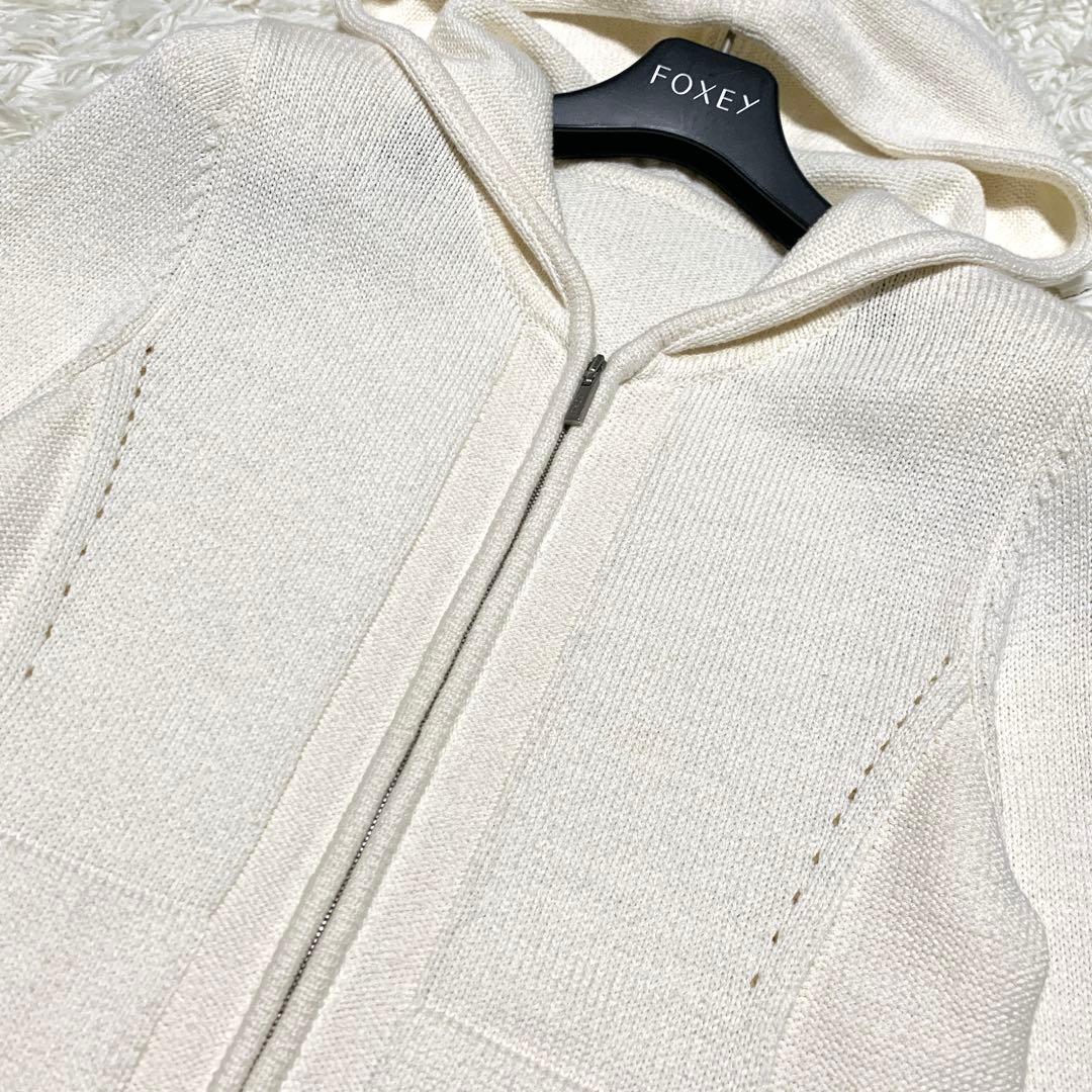 美品✨人気 フォクシー リリーパーカー ロゴプレート 22年増産モデル シルク