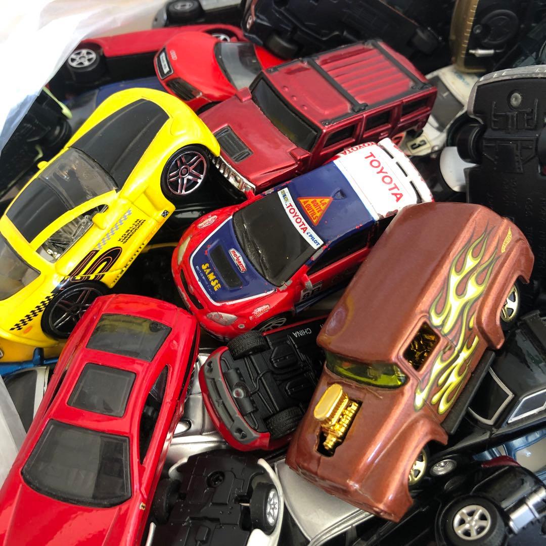 ミニカーまとめ売り　トミカ 86台　値下げ　お正月限定