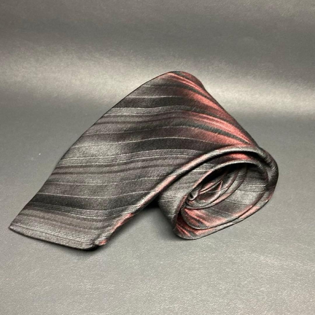 【美品】ドルチェ＆ガッバーナ　ネクタイ　ブラック　レジメンタルストライプ　光沢