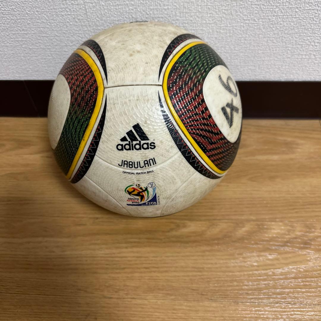 adidas Jabulani サッカーボール最終在庫！