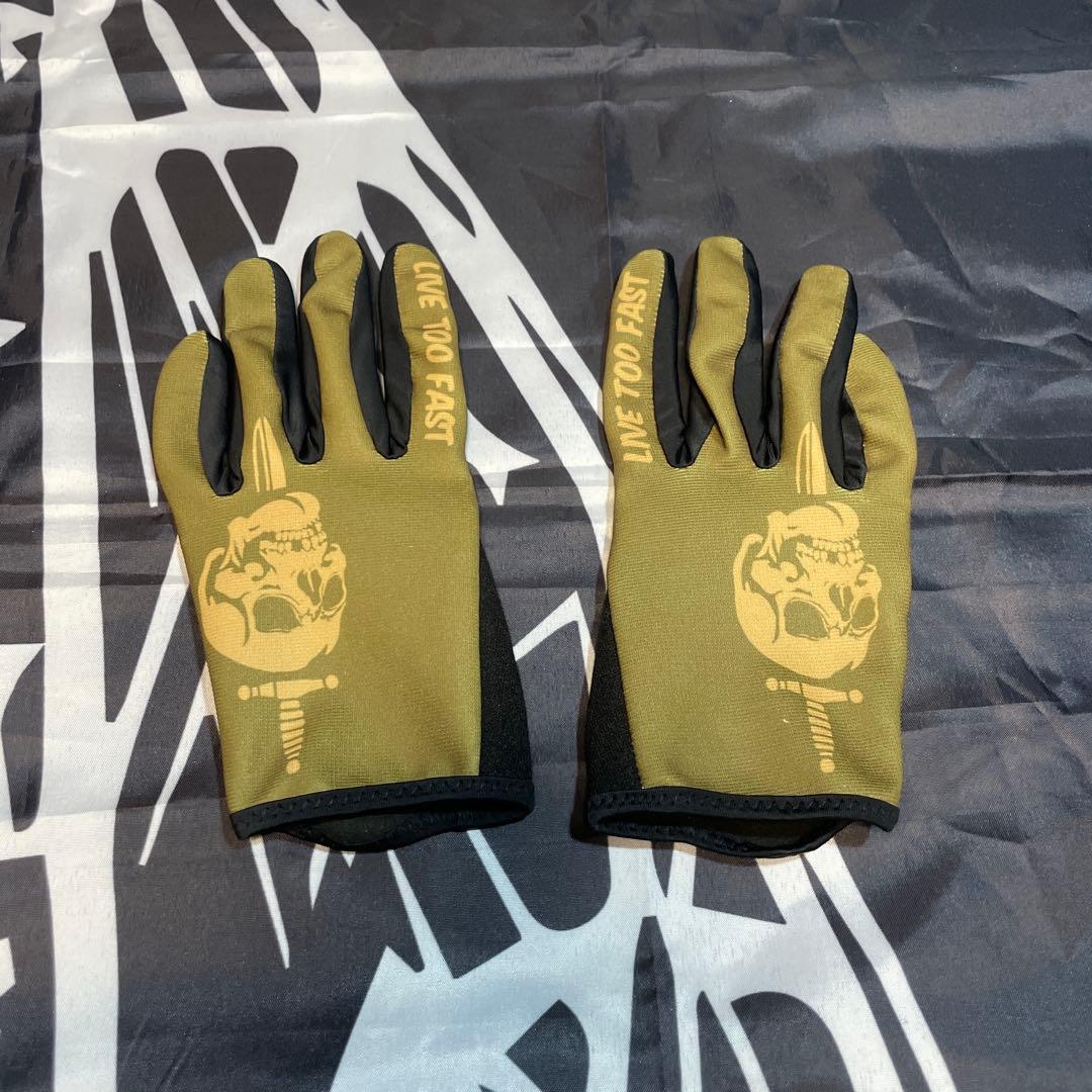 team room design TRD グローブ fog forward