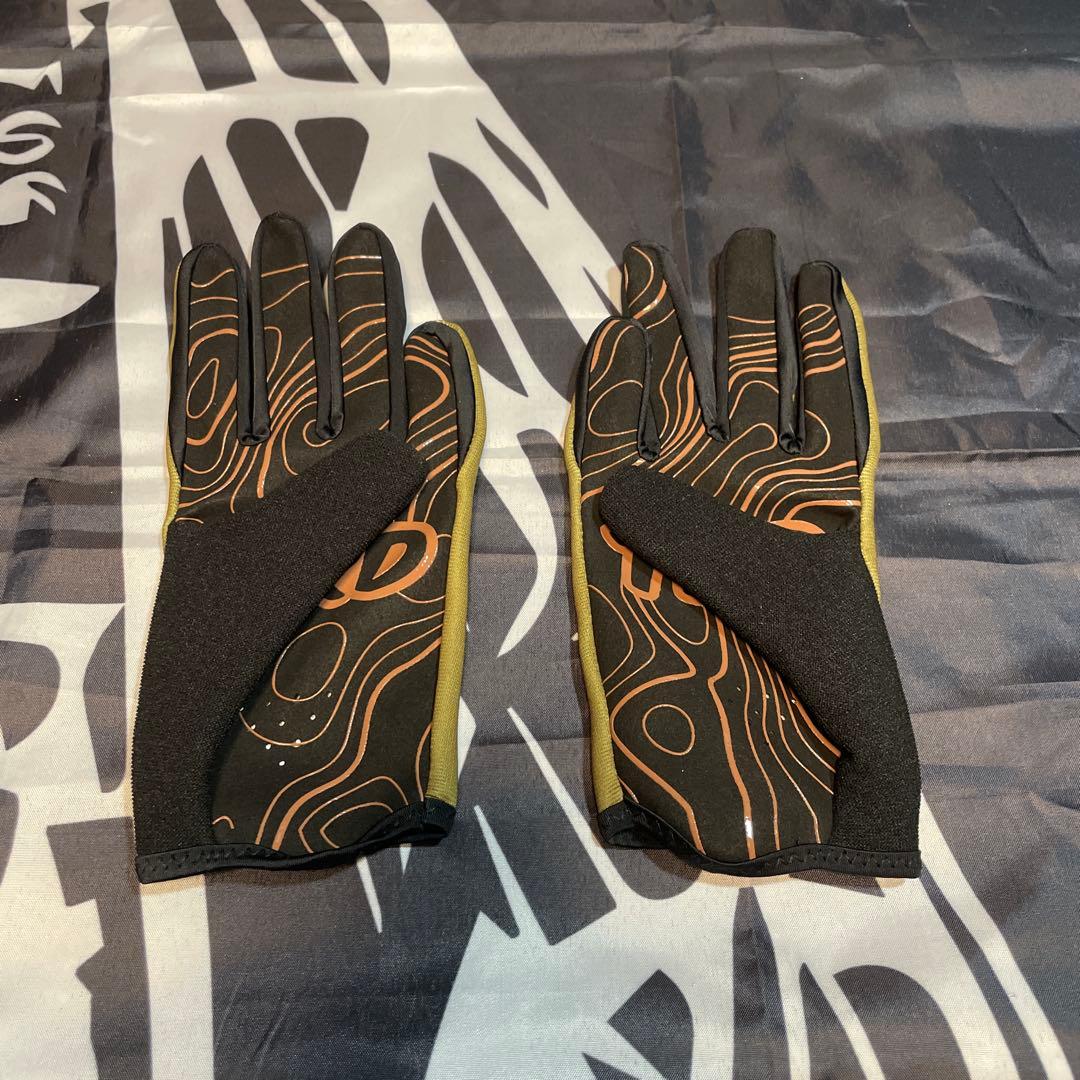 team room design TRD グローブ fog forward