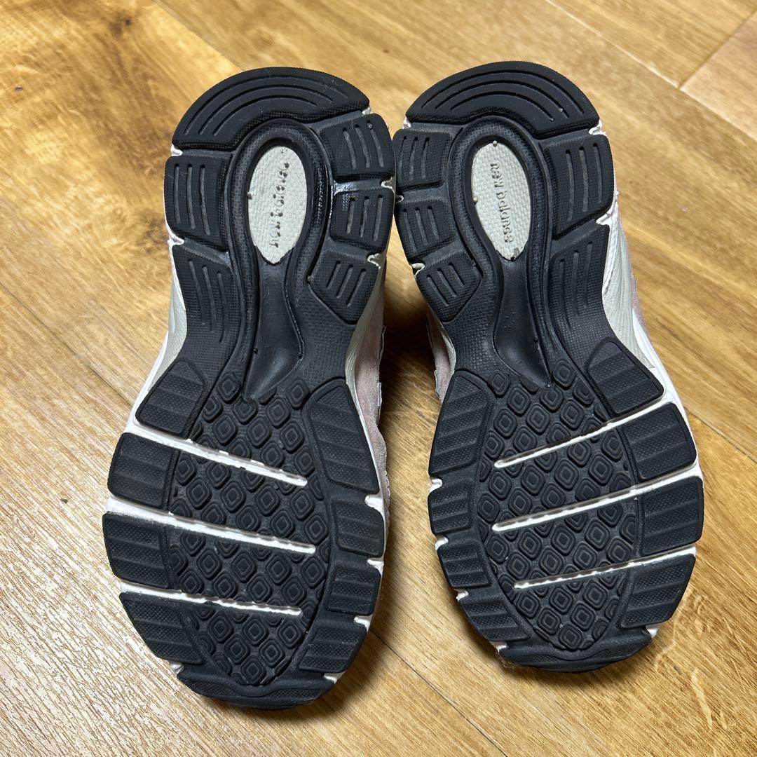 早い者勝ちNB PV990 キッズ　17.5cm スウェットパンツ付き