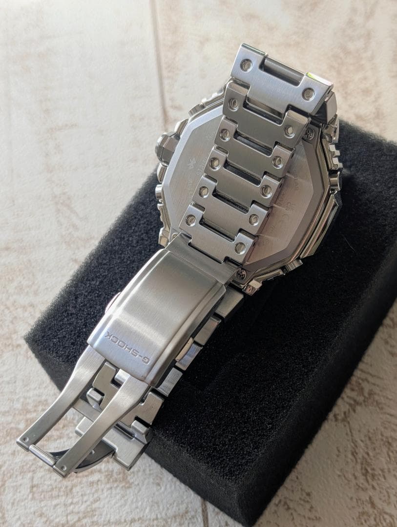 【美品】カシオ G-SHOCK　GMC-B2100D-1AJF