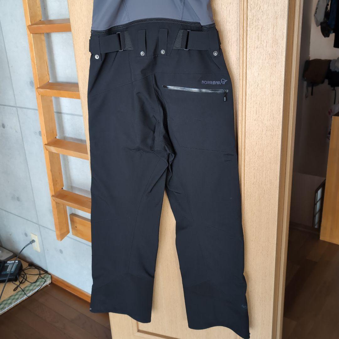 ノローナ　ウエアー上下セット