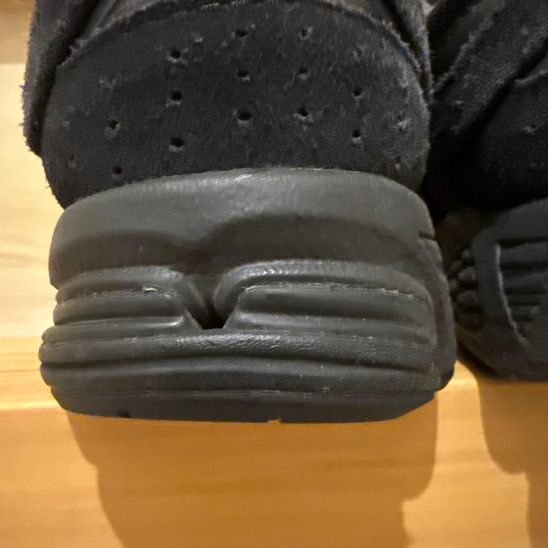 【完売】New Balance U2002RBLニューバランス 黒 23.5cm