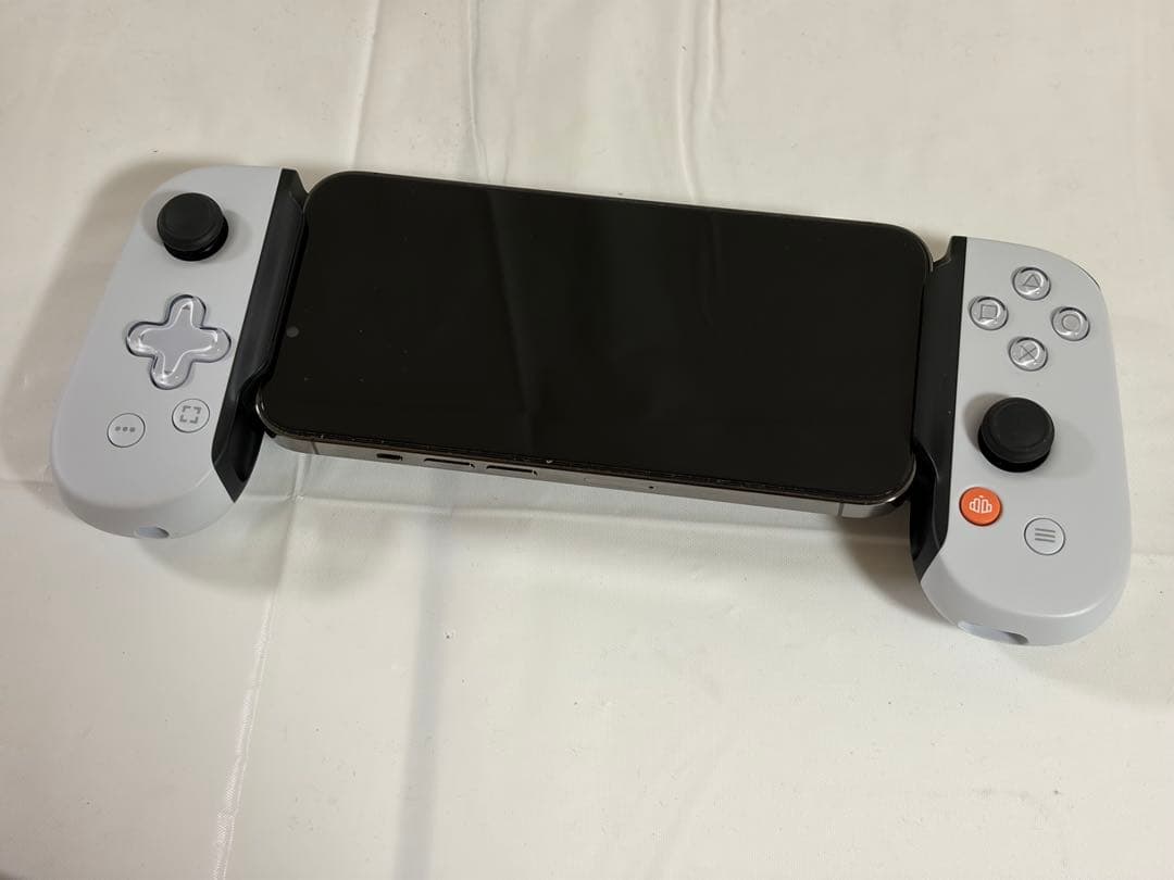 Backbone One [PSホワイト] Lightningコネクタ