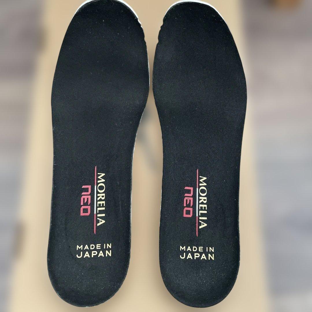 Mizuno Morelia NeoⅣサッカーシューズ ホワイト/レッド