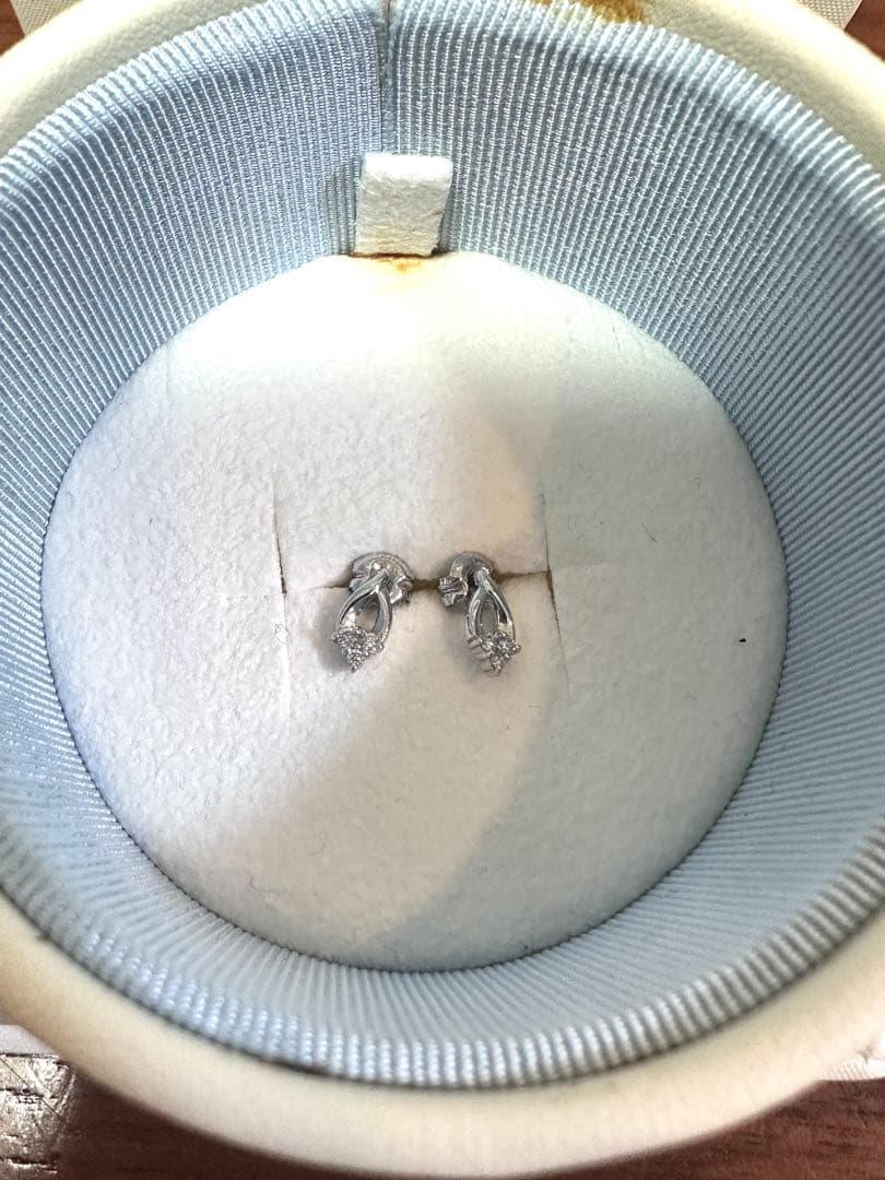 4°C PT900ダイヤモンド付きペアピアス