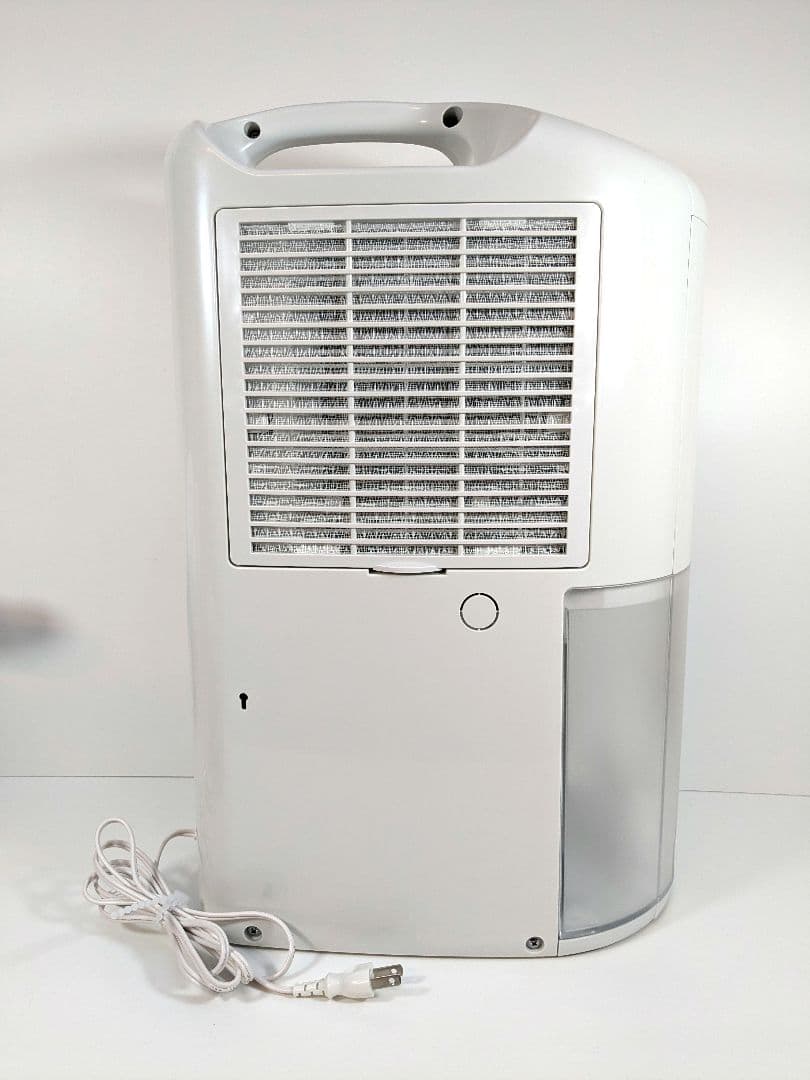 【コロナ】除湿機　ホワイト　CD-P6320 2020年製 衣類乾燥除湿機