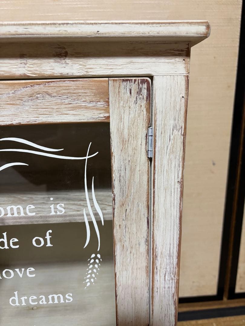 アンファン　シャビーホワイトなミニキャビネット