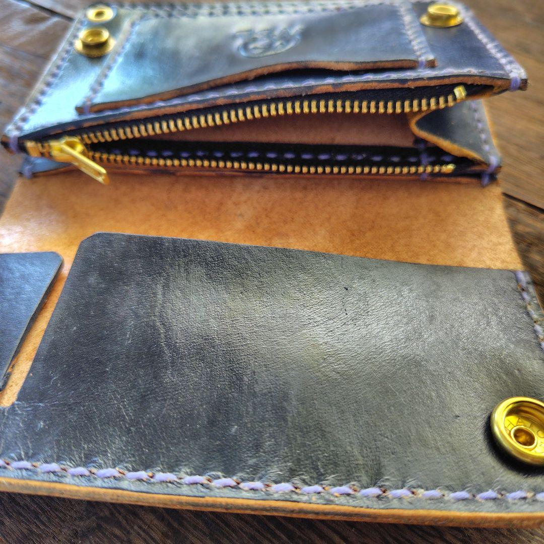 ミドルサイズ トラッカーウォレット 黒×ネイビー 雲月(75)