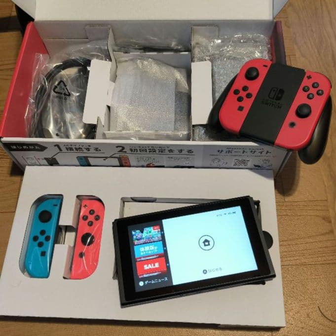 任天堂 switch 本体 hac-001 ジョイコン4本 充電グリップ付き