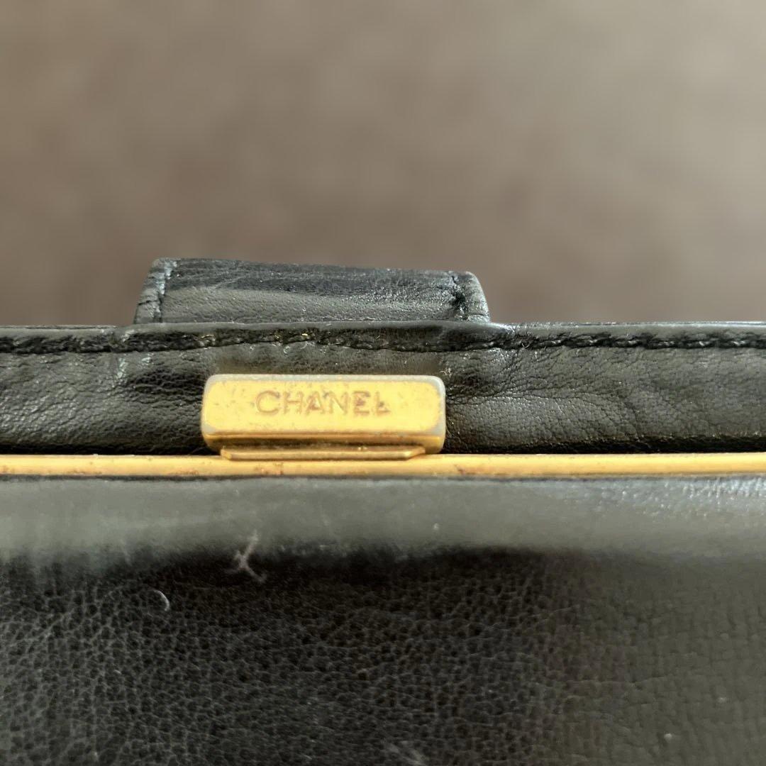 CHANELキャビアスキン財布