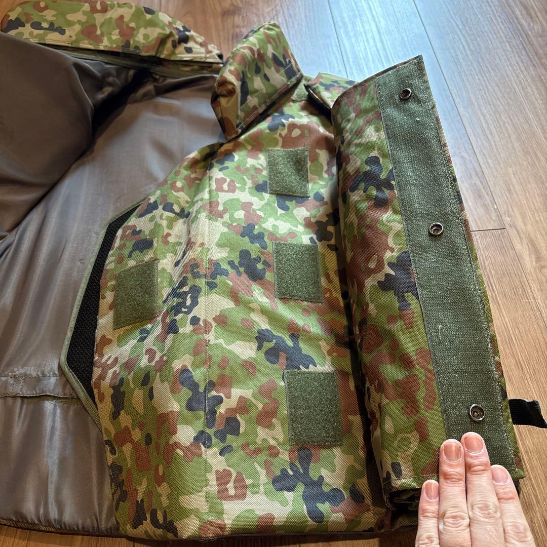 陸上自衛隊 防弾チョッキ2型　レプリカ　マガジンポーチ4個付　タクティカルベスト