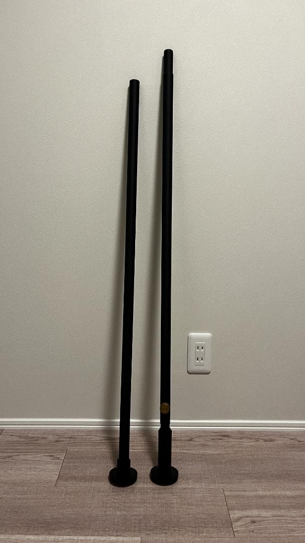 DRAW A LINE / ドロー・ア・ライン（突っ張り棒）