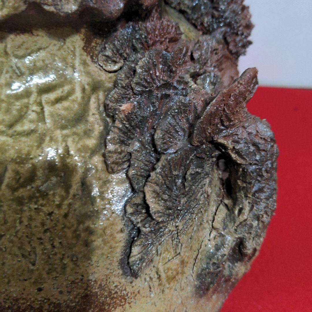 鈴鹿焼・萬古焼・杉野玉龍作・浮彫盛上山水風車図・壺・床飾り・飾り壺・花瓶