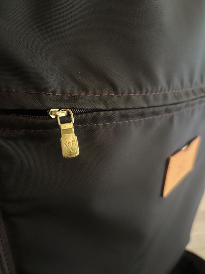 【ちゃんはる】Louis Vuitton 2輪キャリーケース