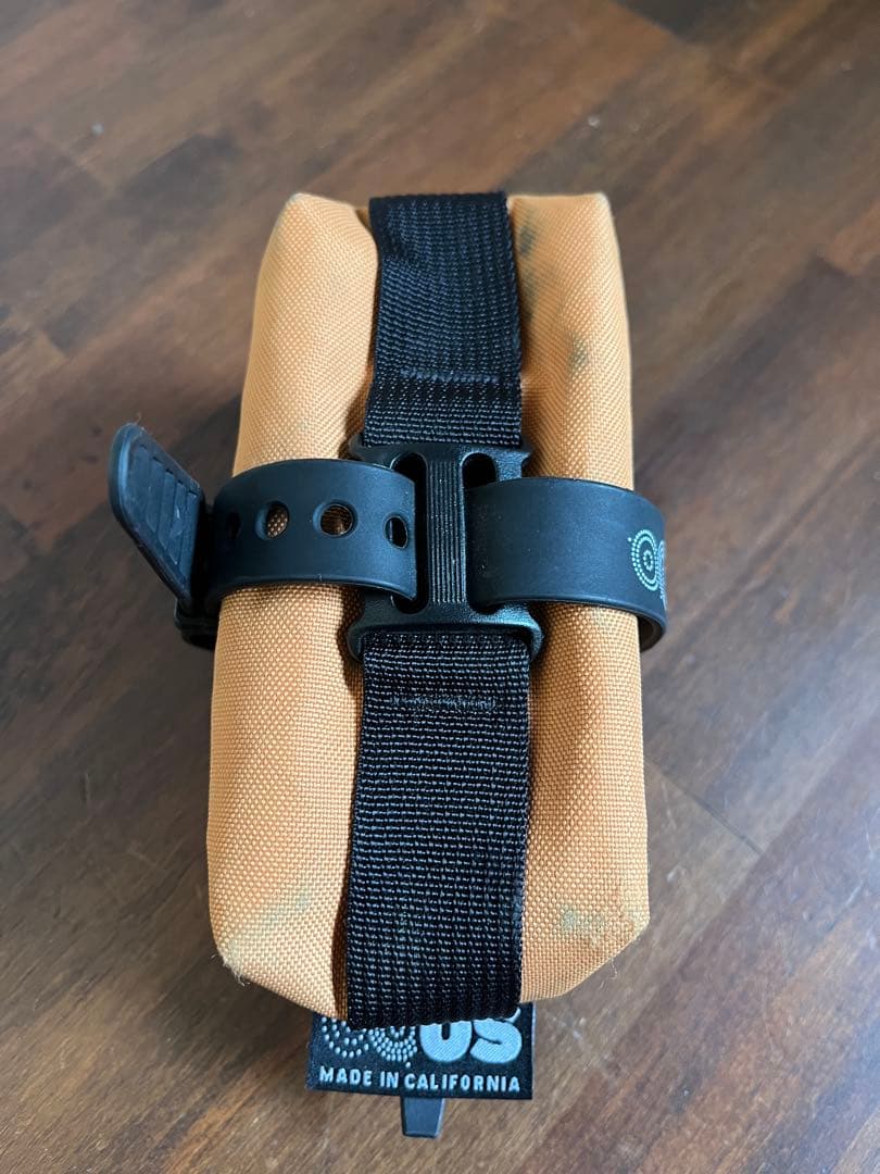 OUTER SHELL ADVENTURE ミニサドルバッグ