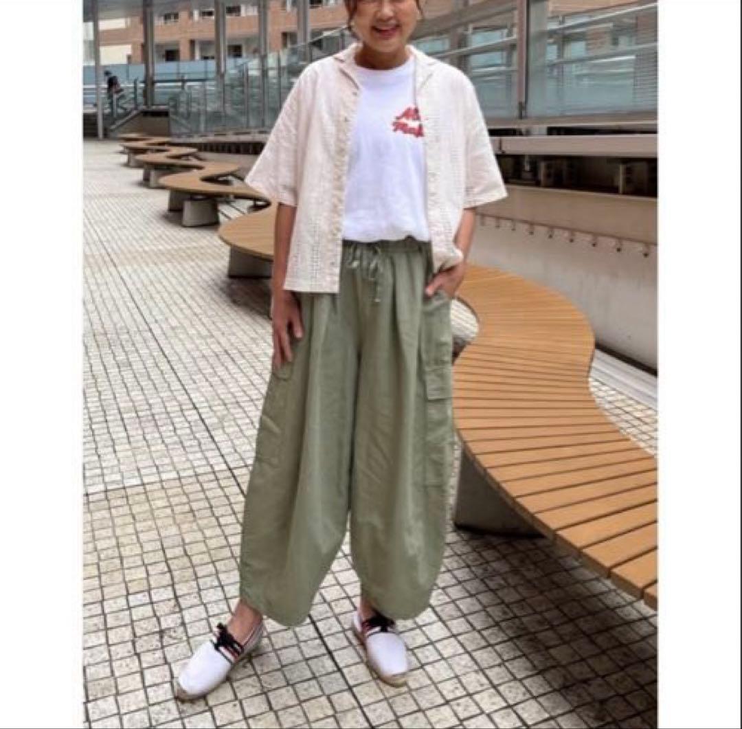 美品　nest Robe コットンリネン石目 コクーンカーゴパンツ