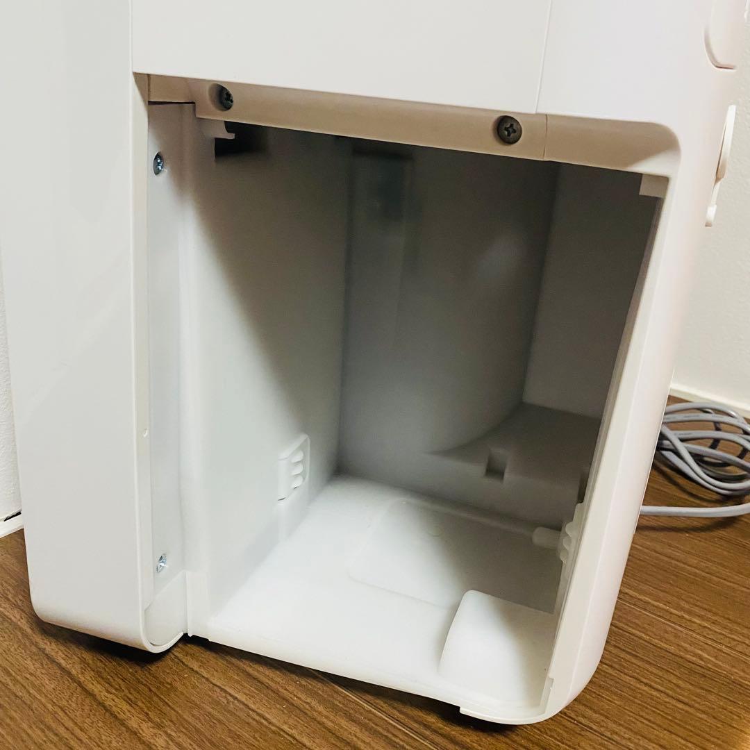 【美品】SHARP シャープ 衣類乾燥除湿機　CV-P180-W ホワイト