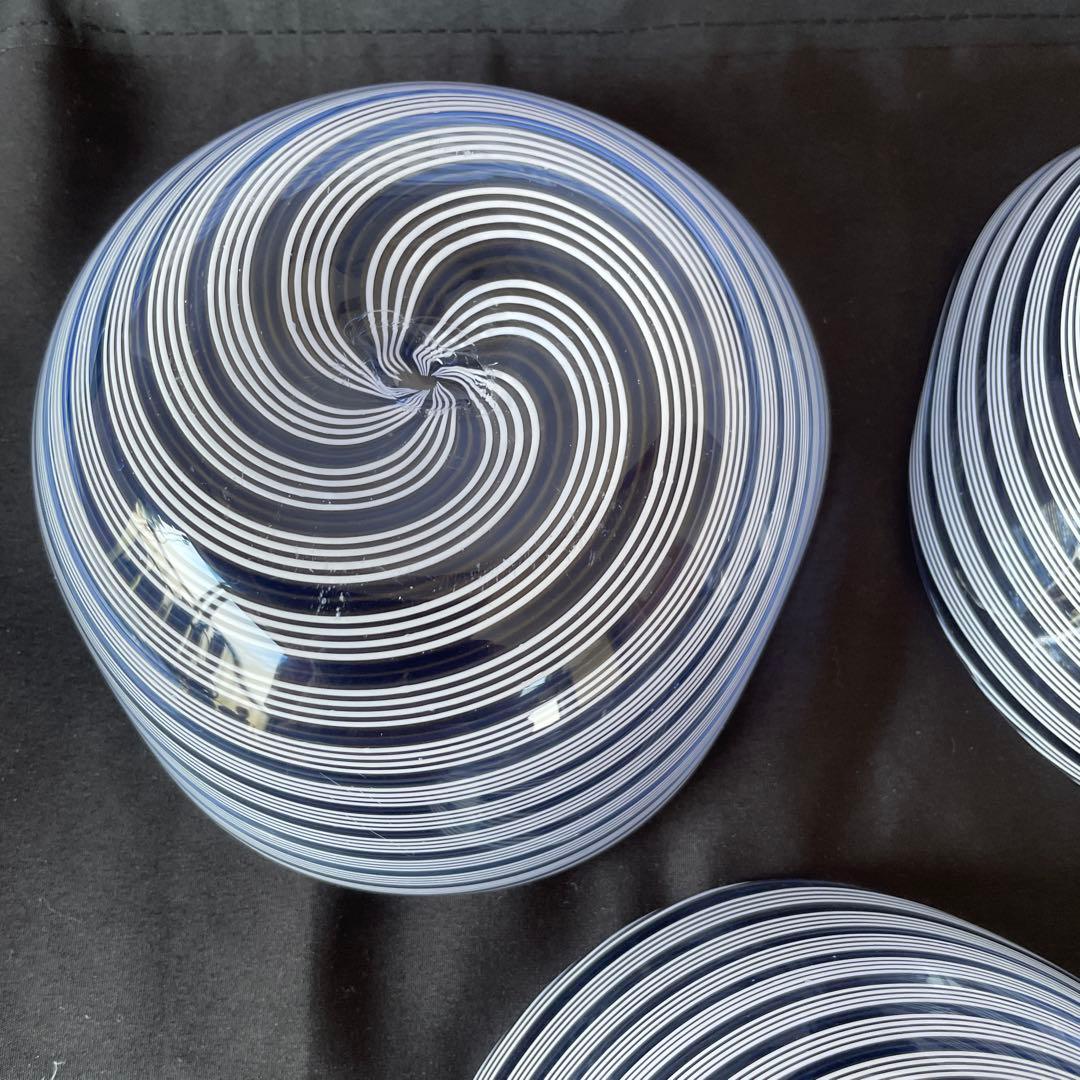 ヴェネチアングラス　　　　　　　　　渦巻き模様の透明ボウル5個セット