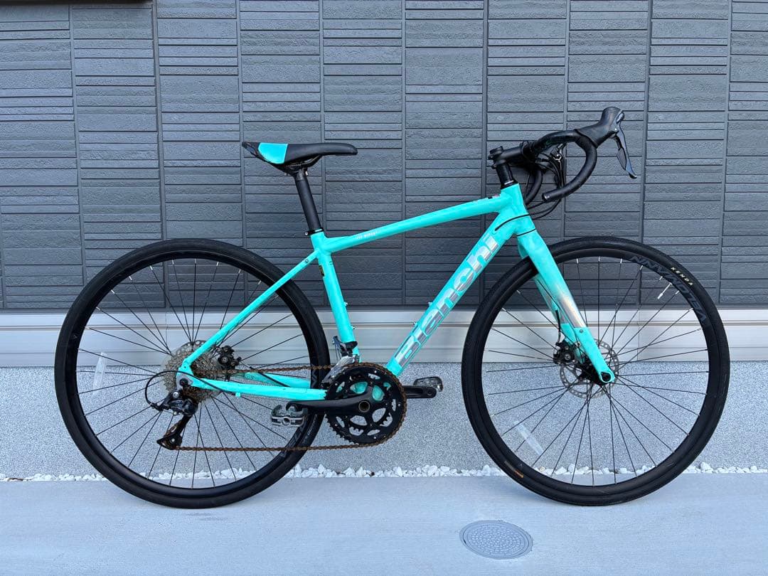 送料込み Bianchi VIA NIRONE 7 DISC SORA 2024
