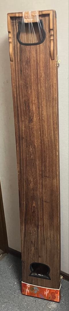 値引き！お琴 縁取り葉 ￼並甲 すだれ彫り 舌に金蒔絵が綺麗と見栄えと音色の良い